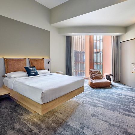 Moxy Luxembourg Airport Hotel Niederanven Exterior photo
